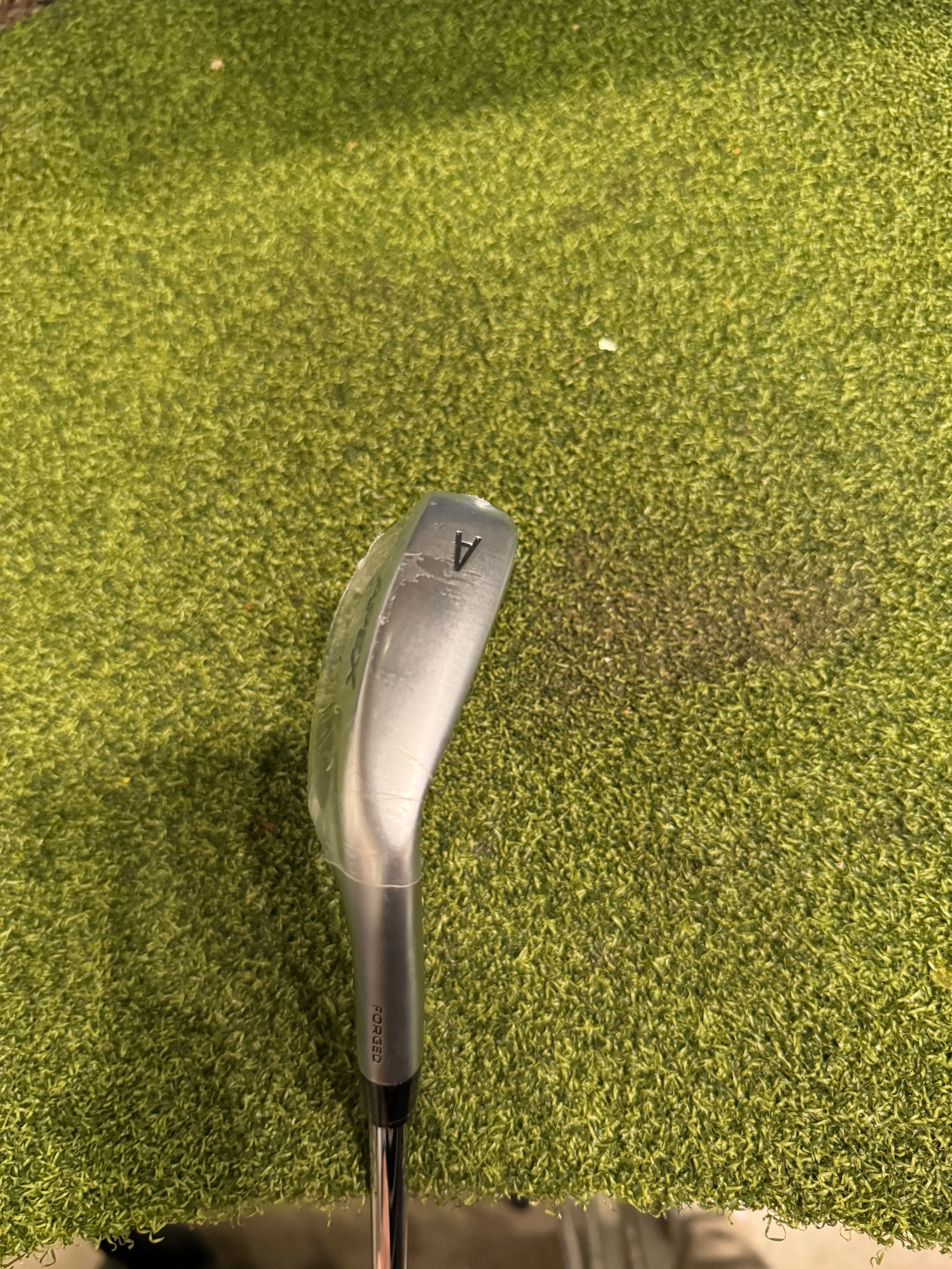 Callaway Apex 21 Approach Wedge, Elevate MPH 95 Regular Flex, RH